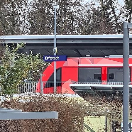 Ferienwohnung In Erftstadt 2 Min Fusslaeufig Zum Bahnhof, Phantasialand, Koeln, Koeln Messe, Eifel Exterior foto